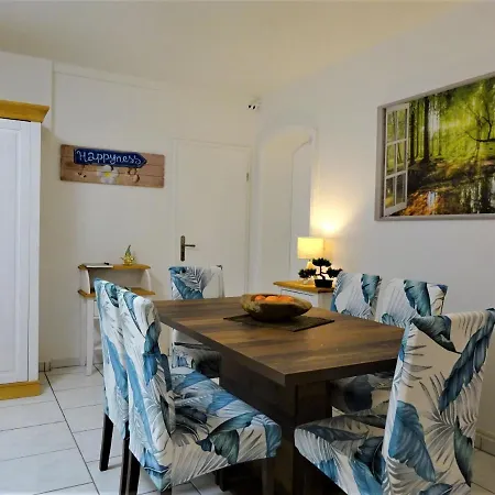 Waschbaer Country Apartment Templin