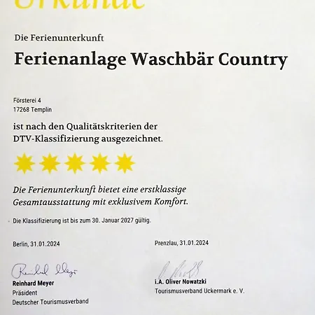 Waschbaer Country شقة